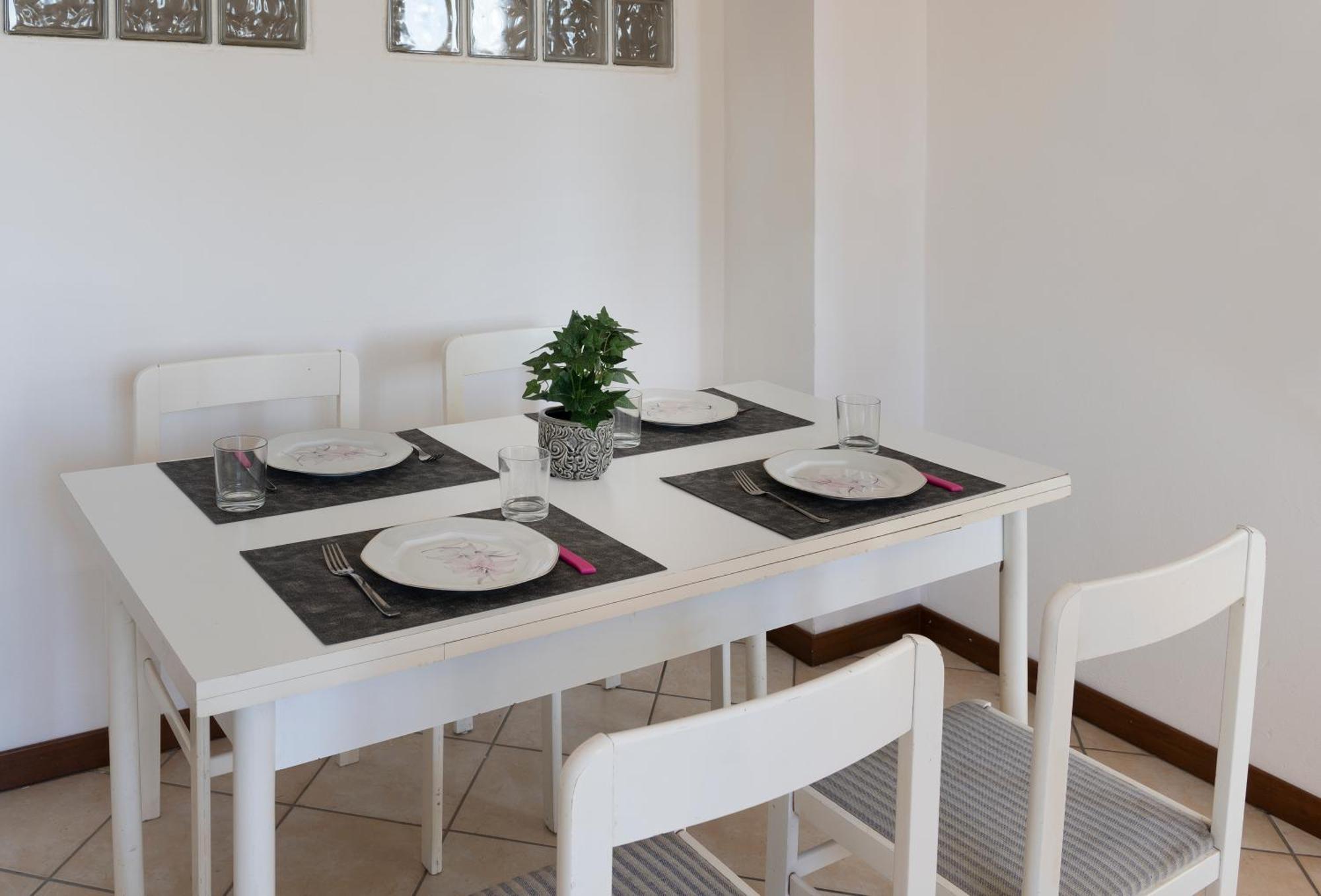 Stay House Mxp Airport Gallarate Eksteriør bilde